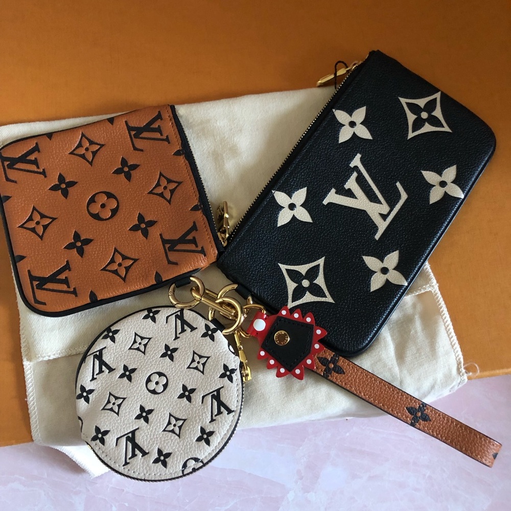 BRAND NEW LV TRIO POUCH